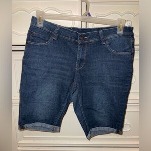 Women’s jean shorts